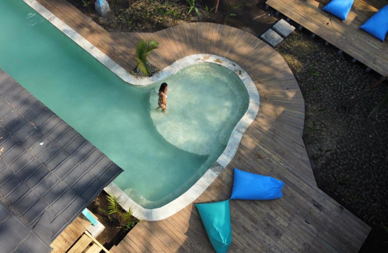 Casa Kapuas Acomodação com café da manhã Gili Trawangan Exterior foto
